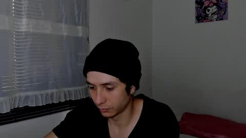 Ella and Cain online show from 06/04/26, 06:14