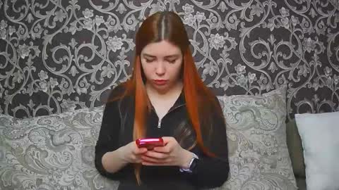 EllaNuar online show from 02/06/26, 06:07