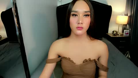 Sophia online show from 12/27/24, 05:52