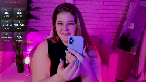 Scarlet online show from 12/16/25, 10:48