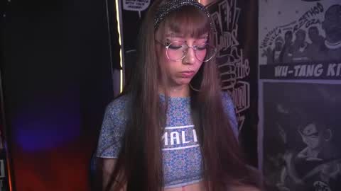 follow me on instagram .    online show from 03/11/26, 08:26