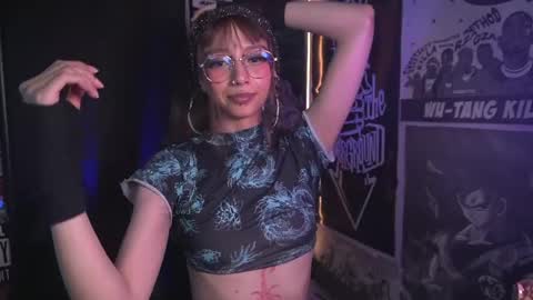 follow me on instagram .    online show from 04/08/26, 04:40