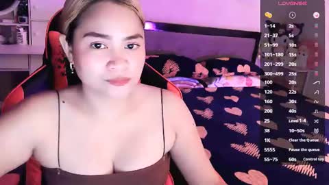 Snapshot of elleelle123 chatting on 07/14/26, 02:05 Ann online show from 07/14/26, 02:05