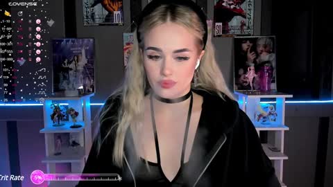 Snapshot of ellensoftt chatting on 12/29/24, 05:01 Maria online show from 12/29/24, 05:01