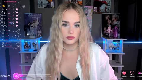 Snapshot of ellensoftt chatting on 01/20/25, 05:27 Maria online show from 01/20/25, 05:27