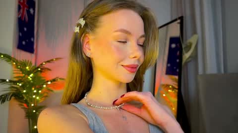 Snapshot of elli_harmon chatting on 12/26/24, 02:37 Ellie  --- Ill see you either on Friday or Saturday and definitely on Sunday  online show from 12/26/24, 02:37