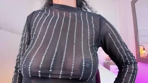  Ellie   online show from 02/19/25, 06:21