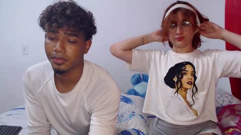 Snapshot of ellie_andy19 chatting on 02/08/25, 04:14 kev  dani online show from 02/08/25, 04:14