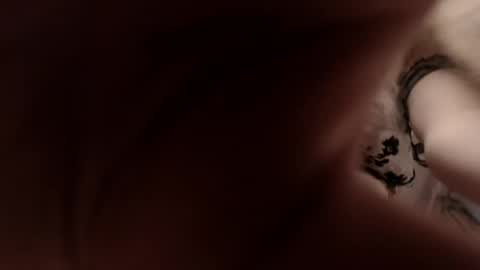 ellie_friendly online show from 05/17/26, 11:23