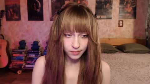 ellie_friendly online show from 06/04/26, 12:27