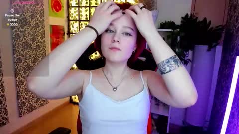 Ellie online show from 03/20/26, 08:41