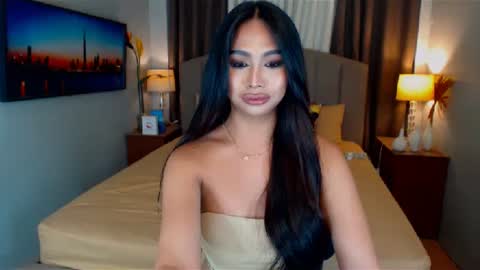 ellie online show from 02/08/25, 06:22