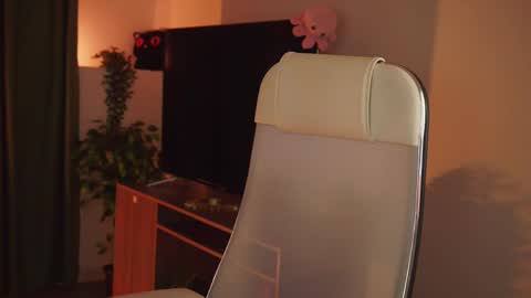 elliecutes online show from 05/30/26, 08:00