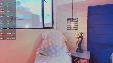 elliee_alves online show from 01/14/26, 12:44