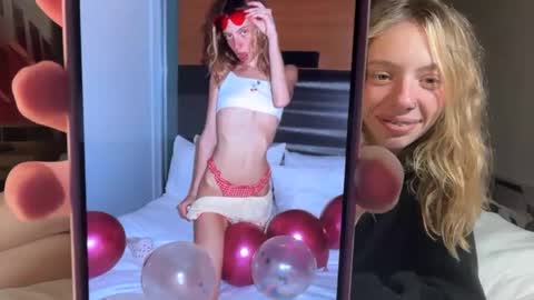 ellie online show from 05/05/26, 05:48