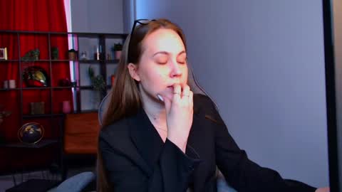 Elin online show from 03/27/26, 11:43