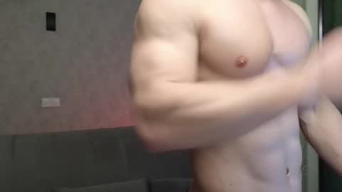 elliot_muscle04 online show from 02/28/26, 03:46