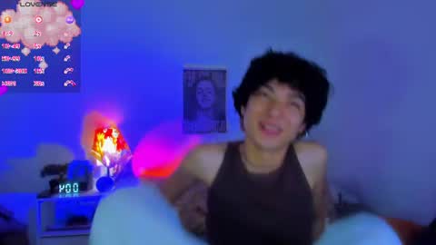 elliotvolkov online show from 06/17/26, 04:37