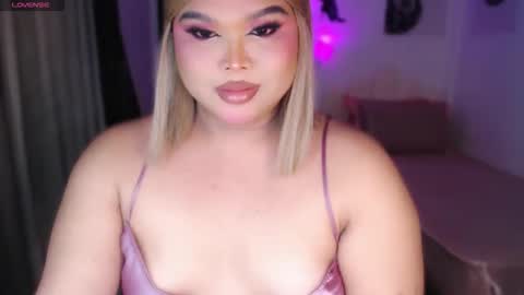 Ellise online show from 06/05/26, 11:54