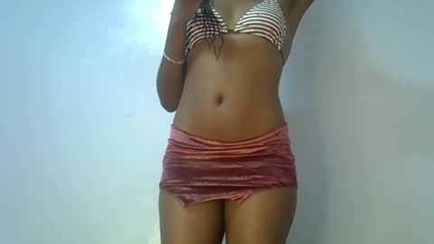 Snapshot of elllanna chatting on 03/12/25, 02:01 elllanna online show from 03/12/25, 02:01