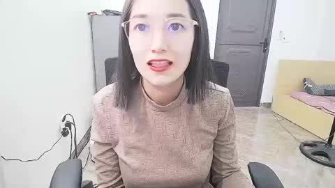 Snapshot of ellsa9x chatting on 11/03/25, 03:30 ellsa9x online show from 11/03/25, 03:30