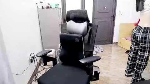 Snapshot of ellsa9x chatting on 02/06/26, 02:38 ellsa9x online show from 02/06/26, 02:38