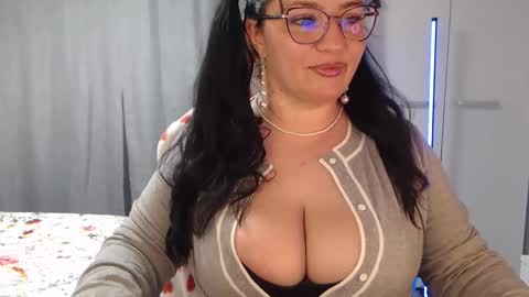 Denise online show from 04/22/26, 04:41