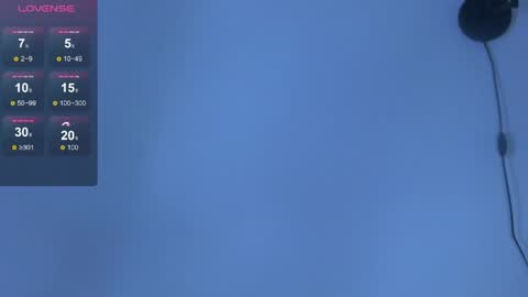 elly_lesss online show from 04/09/26, 08:14