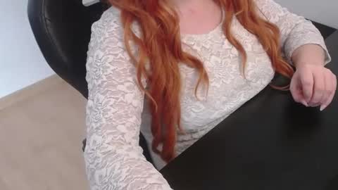 Elly online show from 02/13/26, 01:29