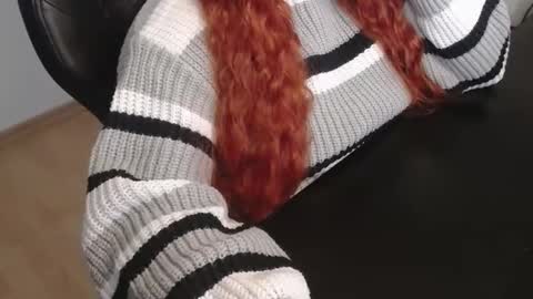 Elly online show from 02/21/26, 01:34