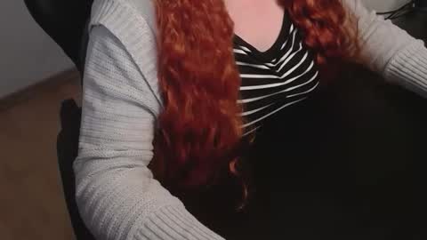 Elly online show from 02/25/26, 09:02