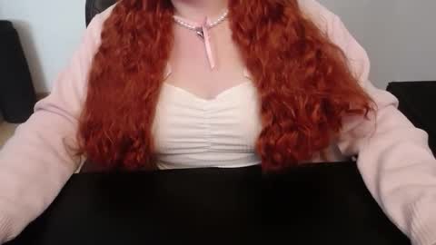 Elly online show from 04/12/26, 01:27