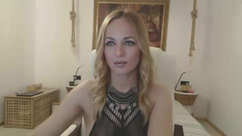 EllyaDiamond online show from 02/03/25, 09:39