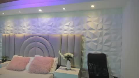 Ellye online show from 07/05/26, 11:17