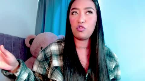 Elly online show from 05/16/26, 10:08