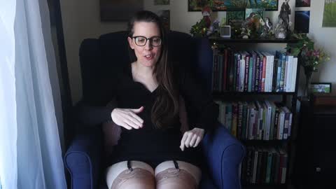 Snapshot of ellynaomi chatting on 01/19/25, 07:15 Elly Naomi online show from 01/19/25, 07:15