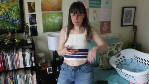 Elly Naomi online show from 04/03/26, 04:49