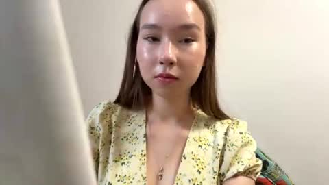 Elly online show from 07/11/26, 06:05