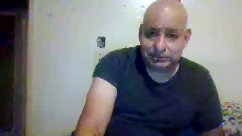 Snapshot of elmario24 chatting on 10/11/25, 09:08 elmario24 online show from 10/11/25, 09:08