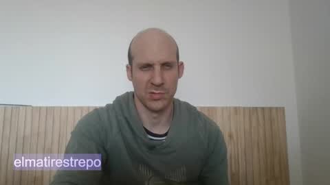 Mati Restrepo online show from 05/19/26, 06:47