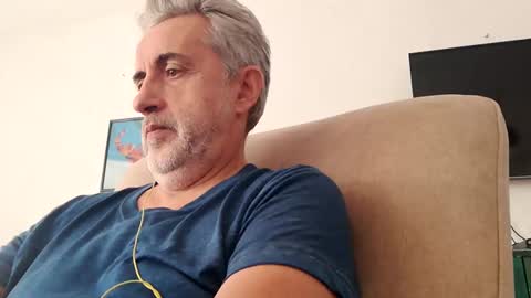 fer online show from 02/02/25, 03:49