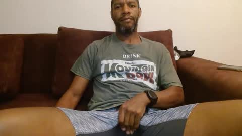 Snapshot of elmorenazogt chatting on 02/19/25, 02:55 My name is Elmore. Please say hello I like to chat with you. If you have requests or dirty talk please use tip online show from 02/19/25, 02:55