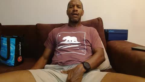 Snapshot of elmorenazogt chatting on 03/08/25, 03:50 My name is Elmore. Please say hello I like to chat with you. If you have requests or dirty talk please use tip online show from 03/08/25, 03:50