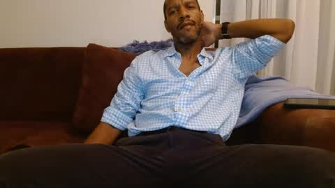 Snapshot of elmorenazogt chatting on 03/12/25, 02:52 My name is Elmore. Please say hello I like to chat with you. If you have requests or dirty talk please use tip online show from 03/12/25, 02:52