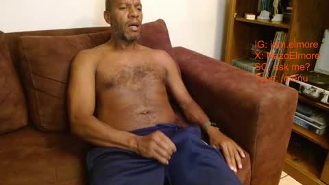 Snapshot of elmorenazogt chatting on 10/19/25, 04:35 My name is Elmore. Please say hello I like to chat with you. If you have requests or dirty talk please use tip online show from 10/19/25, 04:35