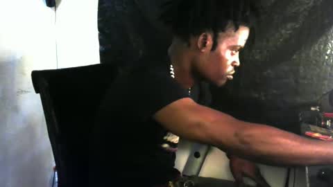 Snapshot of elniga21 chatting on 12/22/24, 10:47 EL NIIGGGAA  21                                                                  EL NIGGA  21 online show from 12/22/24, 10:47