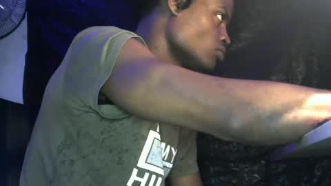 Snapshot of elniga21 chatting on 01/01/25, 03:03 EL NIIGGGAA  21                                                                  EL NIGGA  21 online show from 01/01/25, 03:03