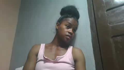 elodie228680 online show from 04/30/26, 05:36