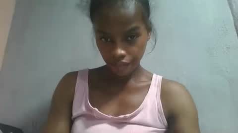 elodie228680 online show from 05/01/26, 09:03