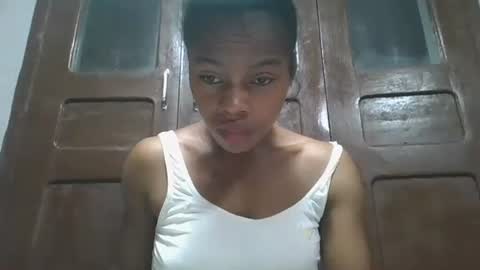 elodie228680 online show from 05/09/26, 05:12